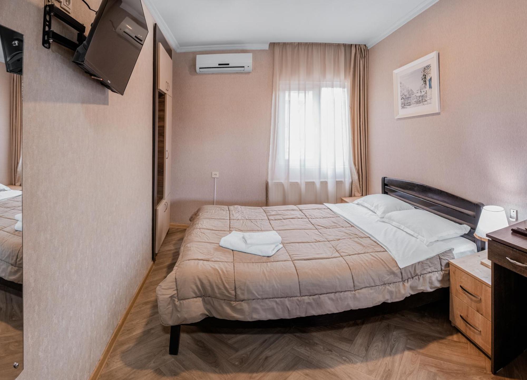 Lotus Hotel Tbiliszi Kültér fotó
