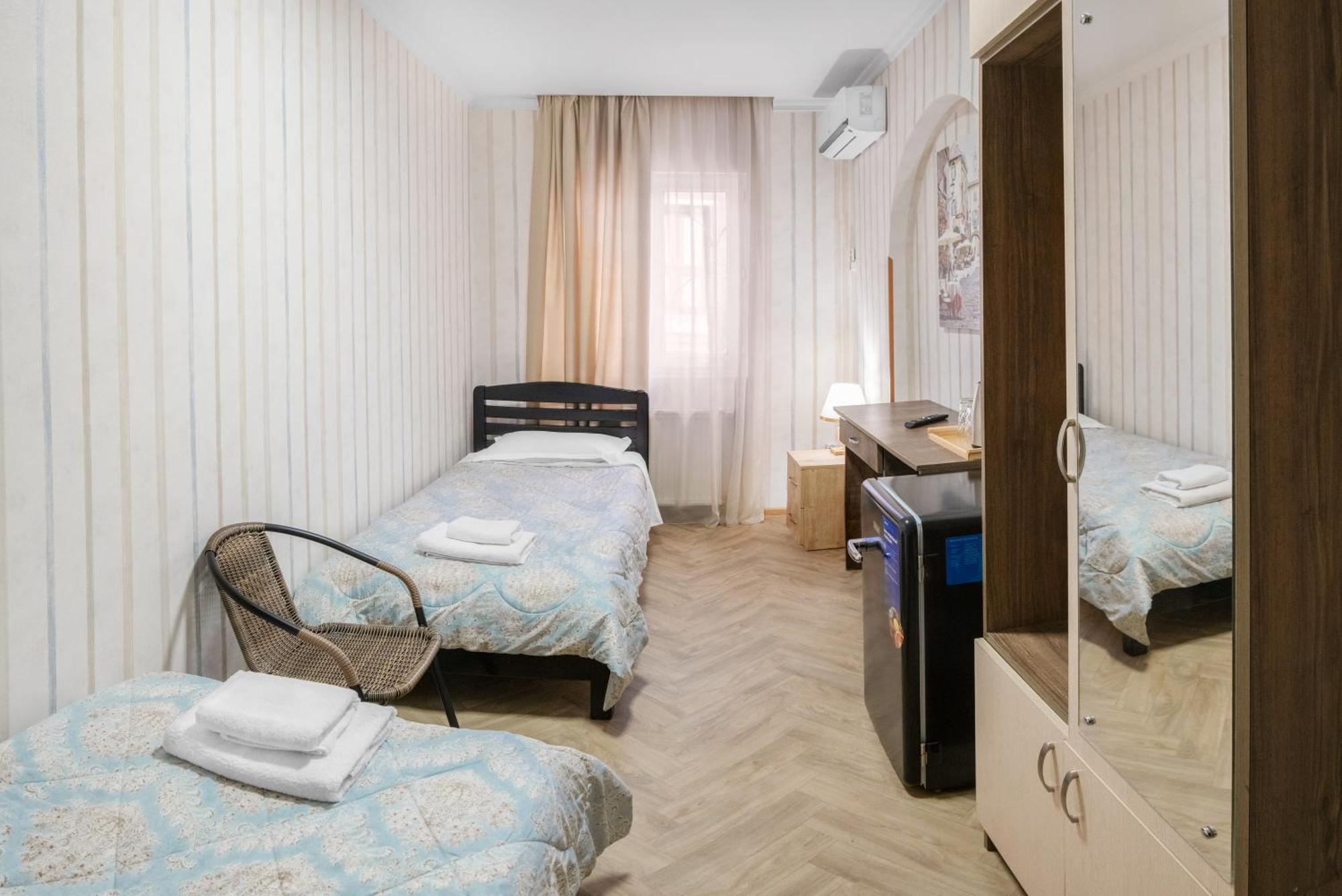 Lotus Hotel Tbiliszi Kültér fotó